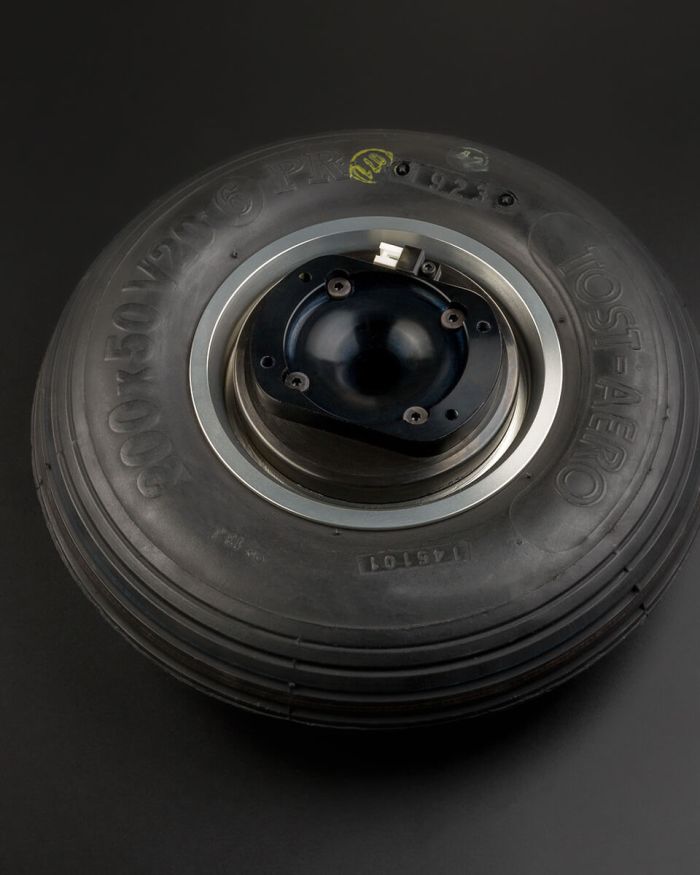Set Wheels & Brakes Ø200 mm (Pair)